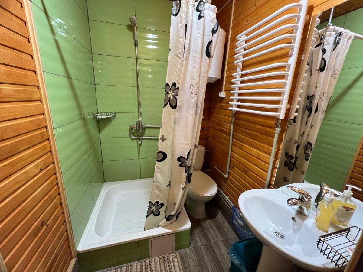 Pid Yasenem Hotel Verkhovyna Exterior photo